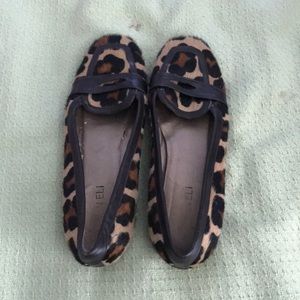 Leopard flats